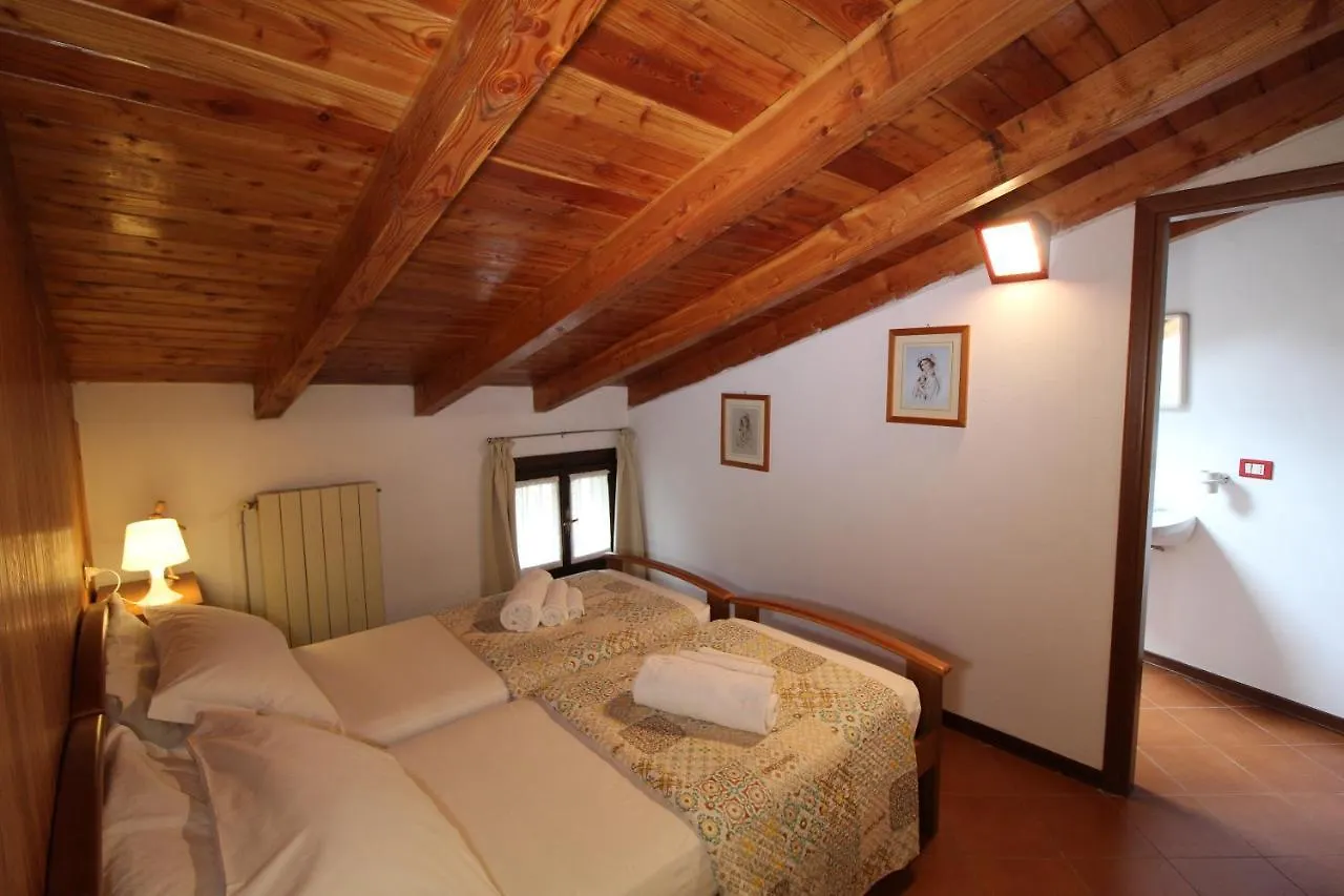 Ca' Marietta al Centro Storico Villa Borno